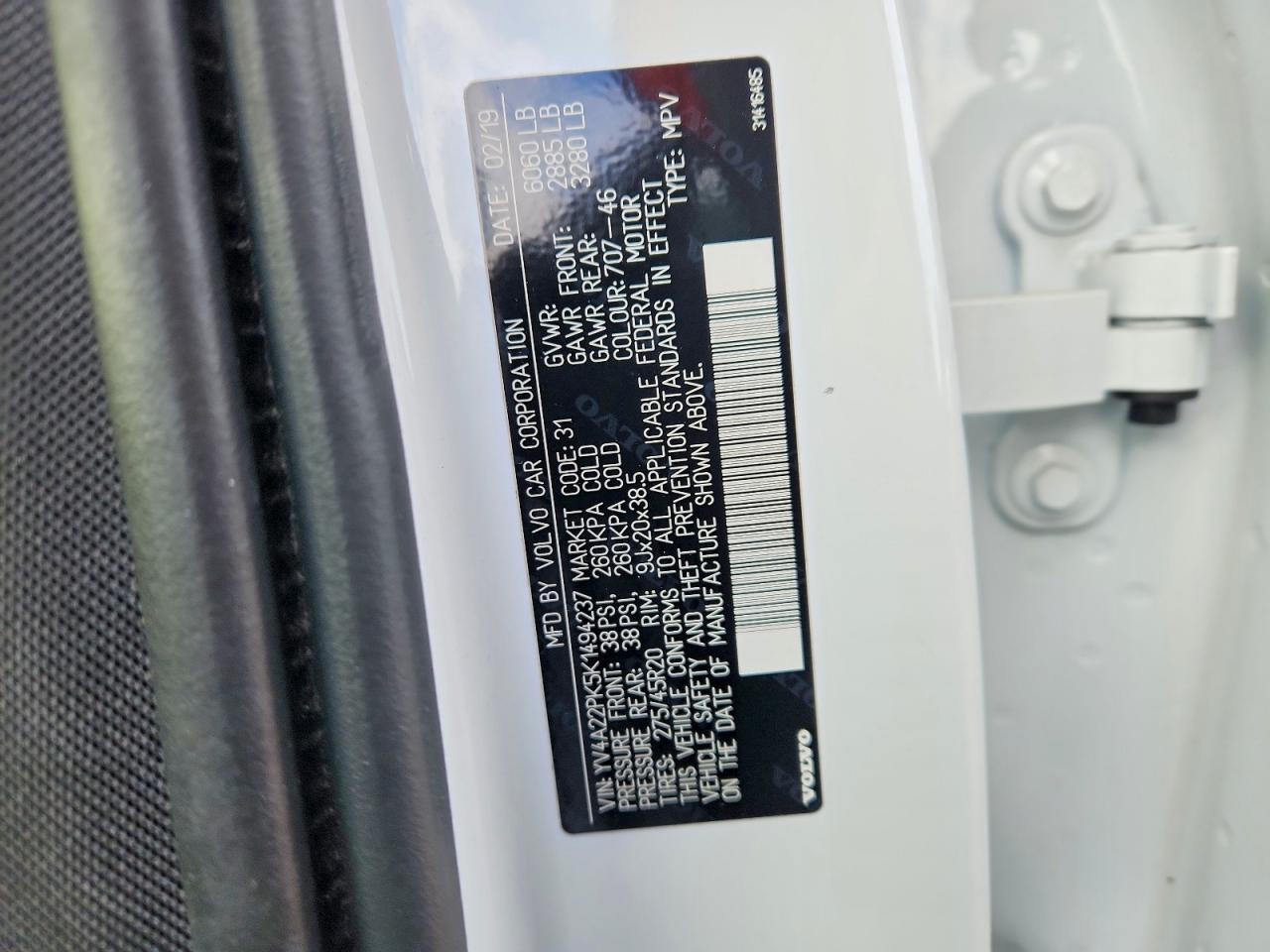 2019 VOLVO XC90 T6 MOMENTUM photo 14