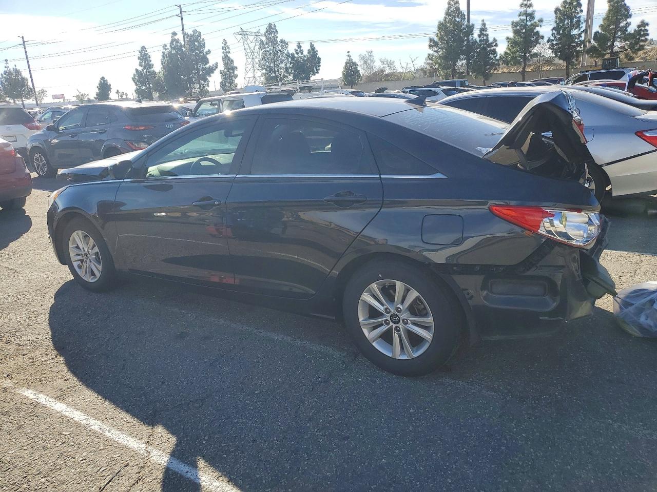 2012 HYUNDAI SONATA GLS photo 2