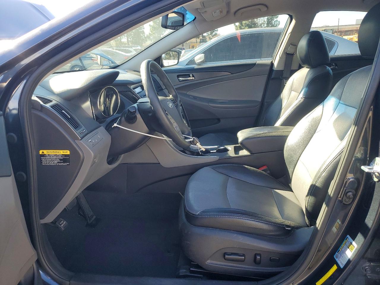2012 HYUNDAI SONATA GLS photo 7