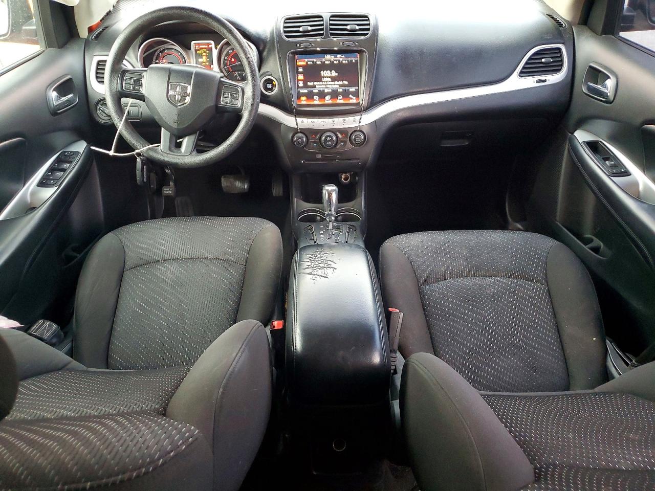 2018 DODGE JOURNEY SXT photo 8