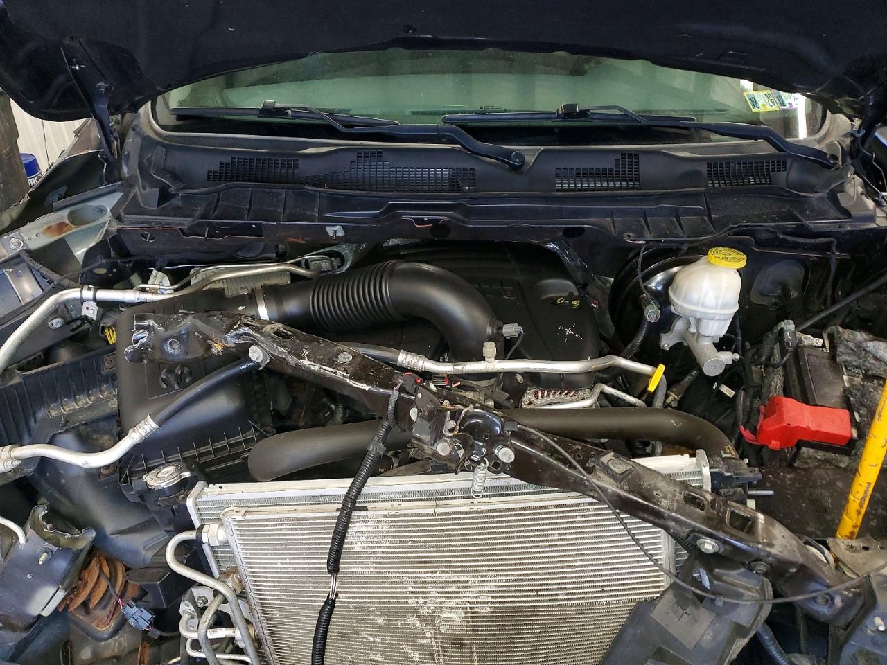 2019 RAM 1500 CLASSIC SLT photo 11