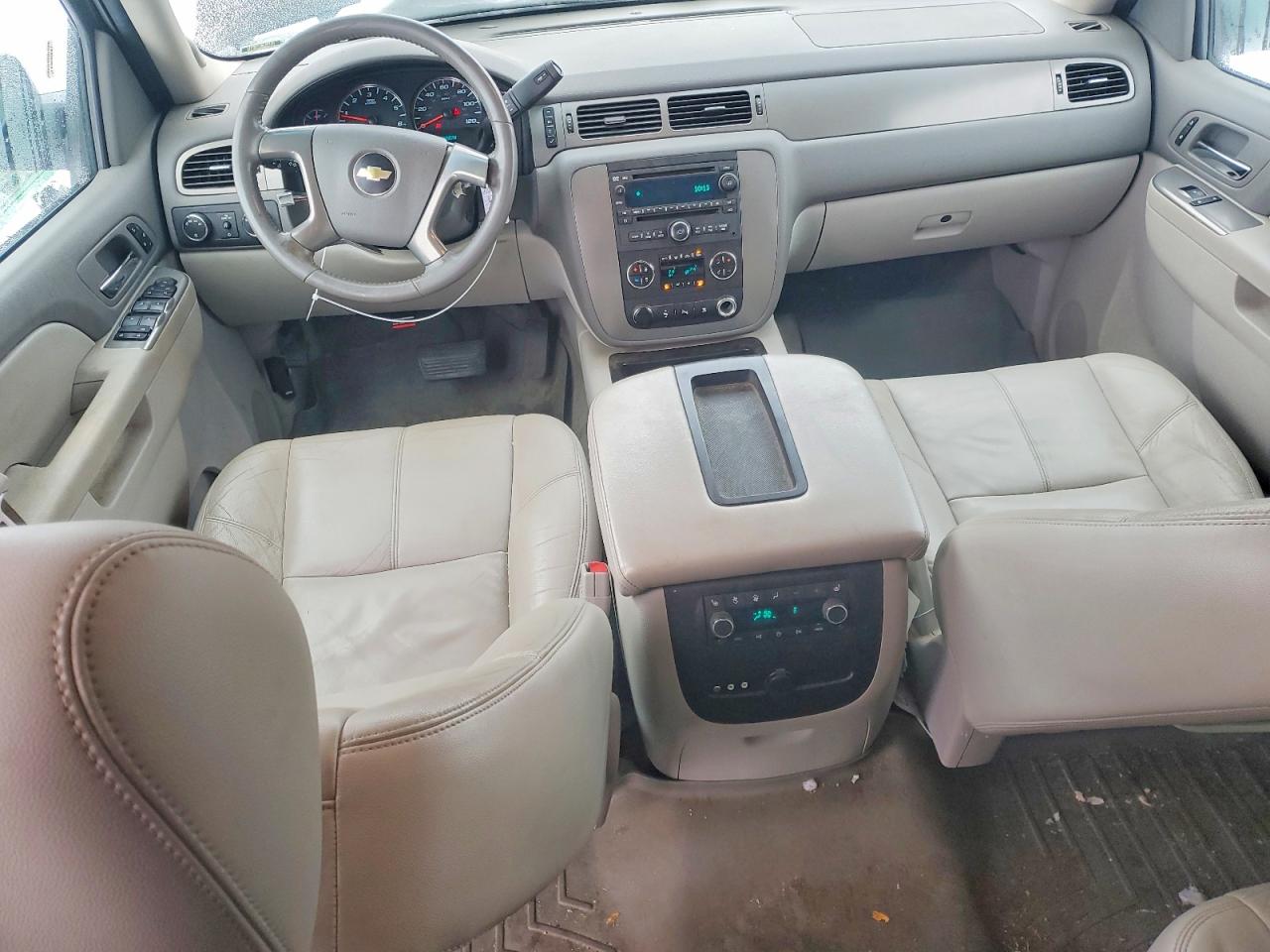 2011 CHEVROLET TAHOE K1500 LT photo 8