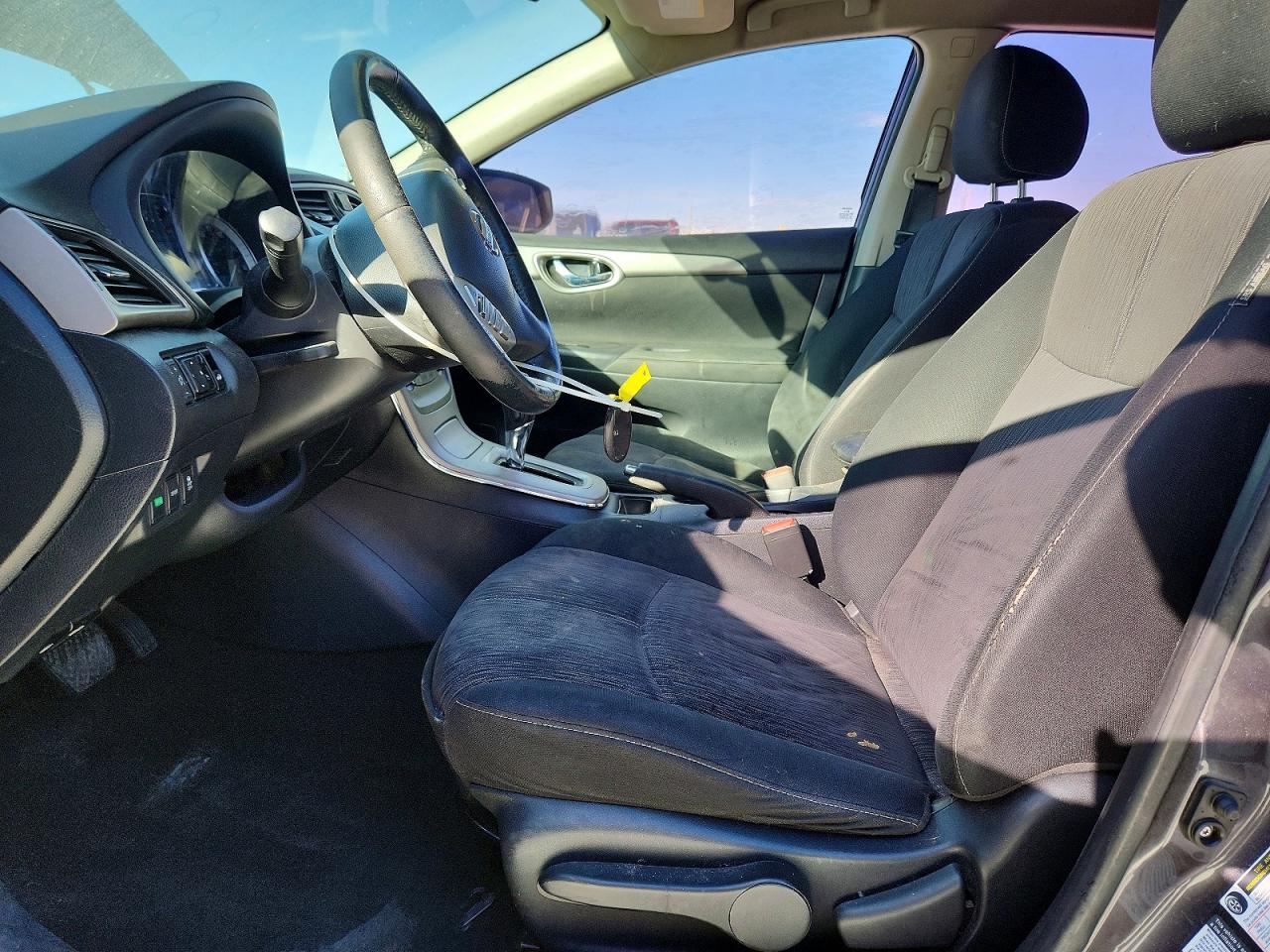 2015 NISSAN SENTRA S photo 7