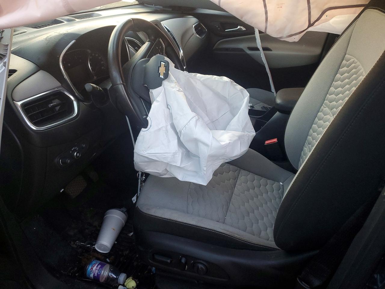 2020 CHEVROLET EQUINOX LT photo 13