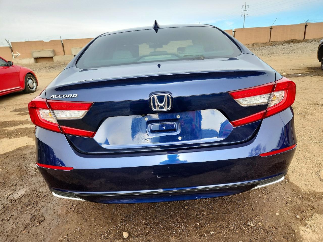 2020 HONDA ACCORD LX photo 11