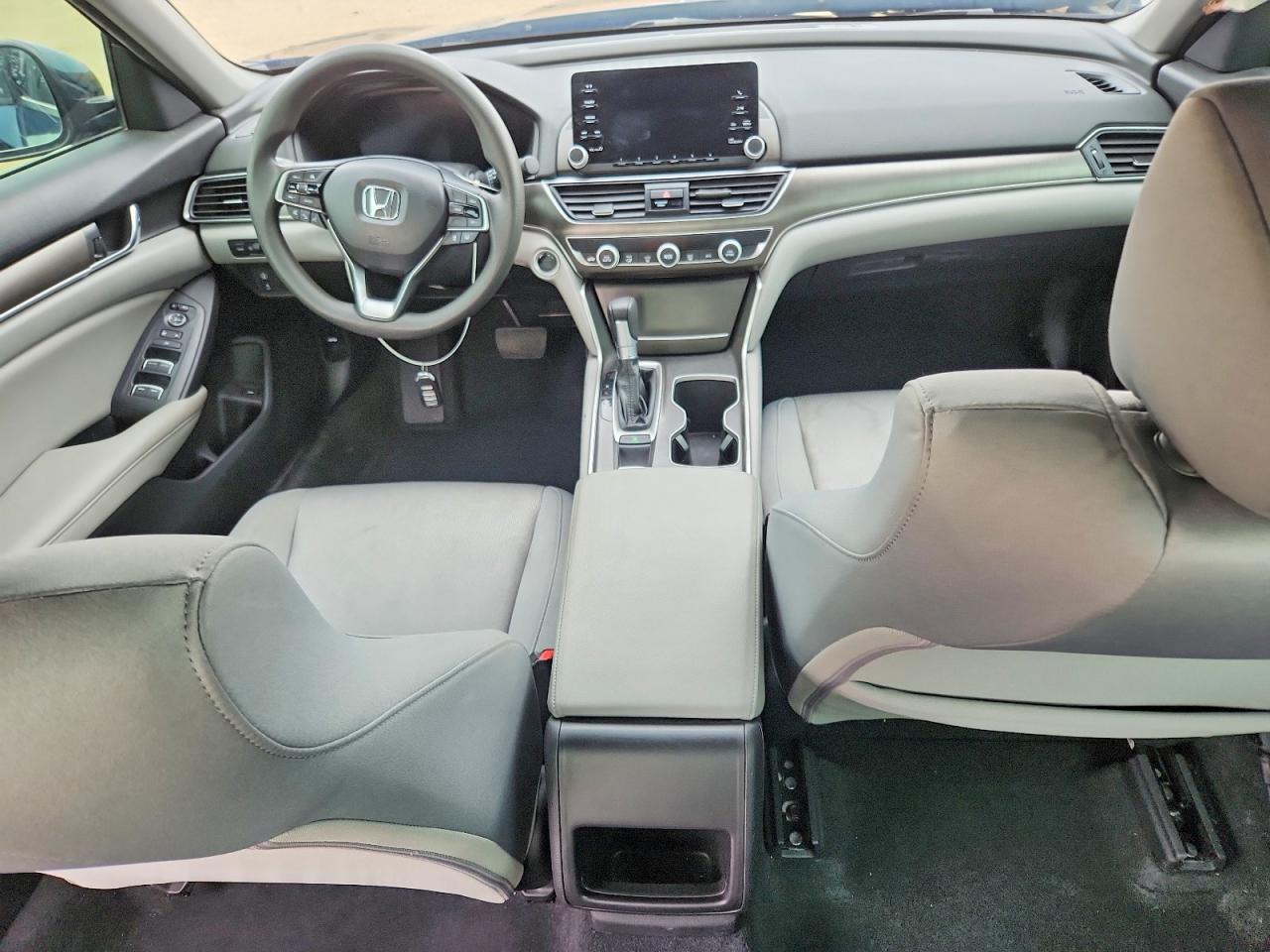 2020 HONDA ACCORD LX photo 15