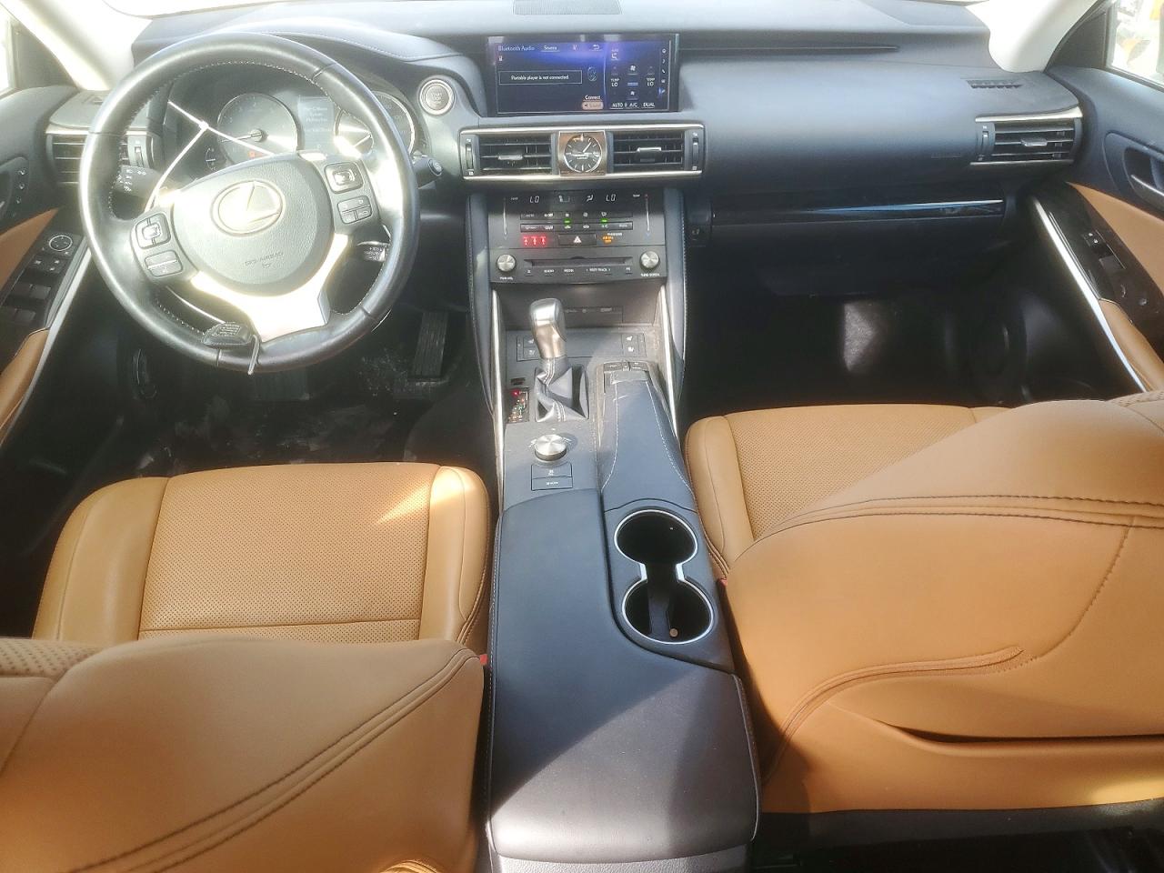 2018 LEXUS IS 300 photo 15