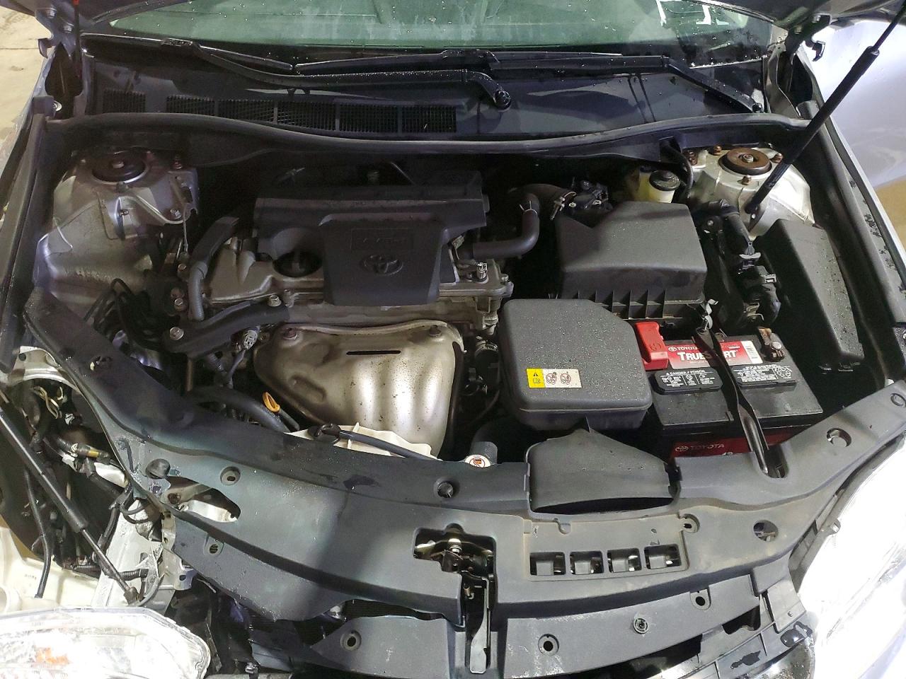 2017 TOYOTA CAMRY LE photo 11