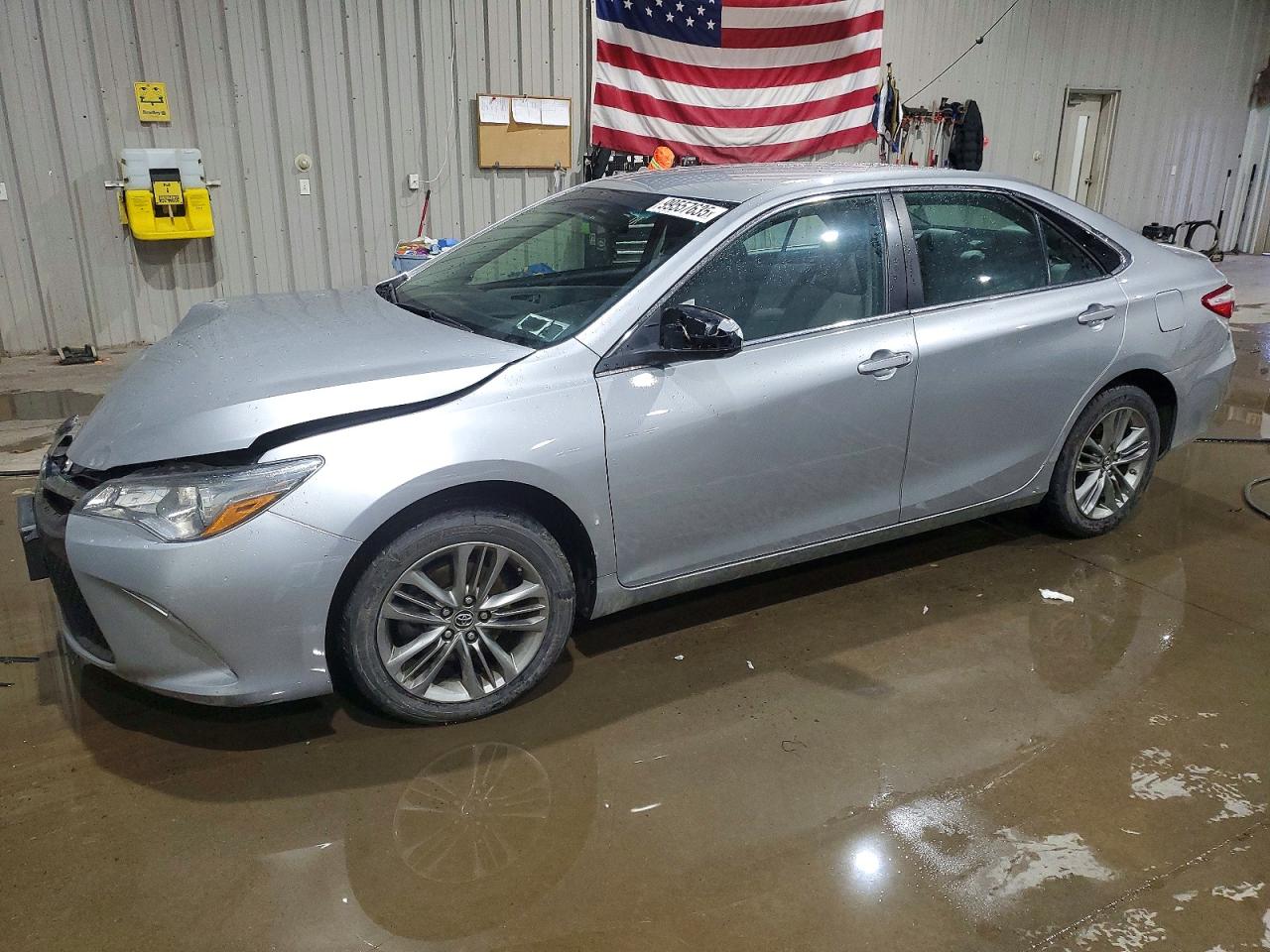 2017 TOYOTA CAMRY