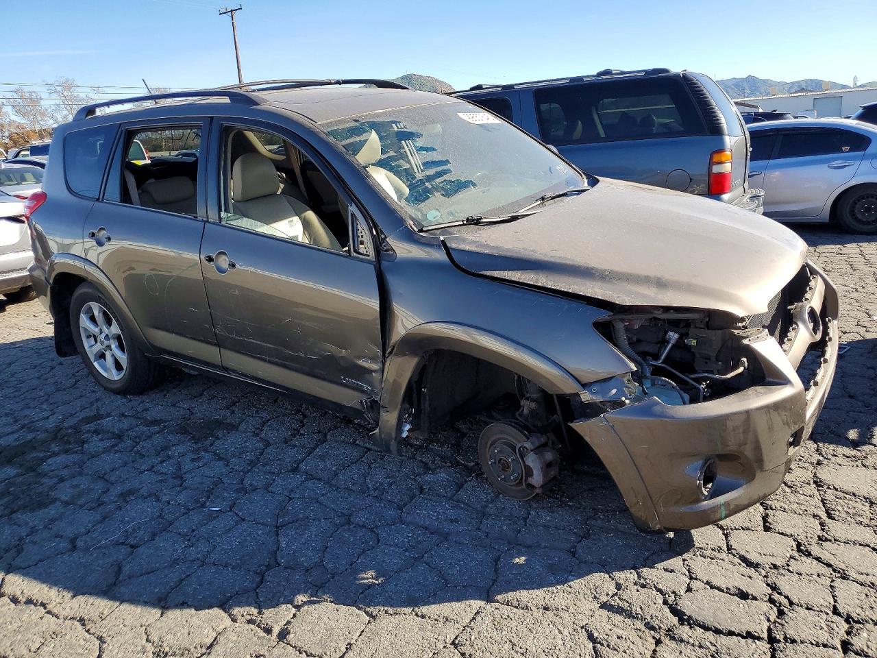 2011 TOYOTA RAV4 LIMITED photo 4