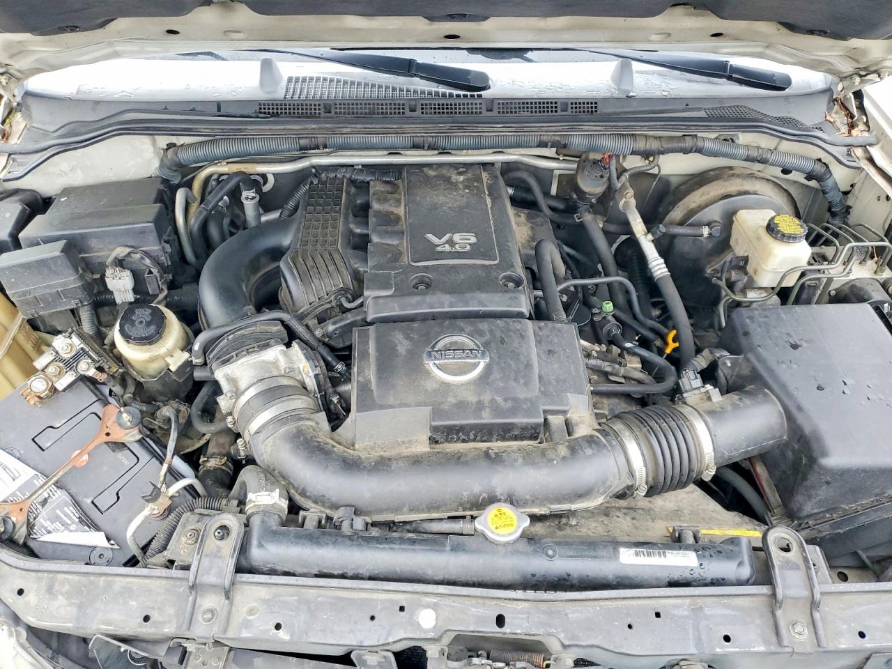 2006 NISSAN PATHFINDER S photo 12