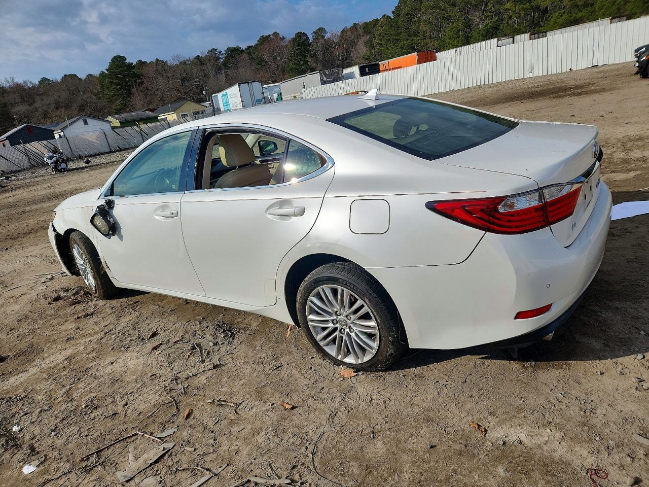 2013 LEXUS ES 350 photo 3