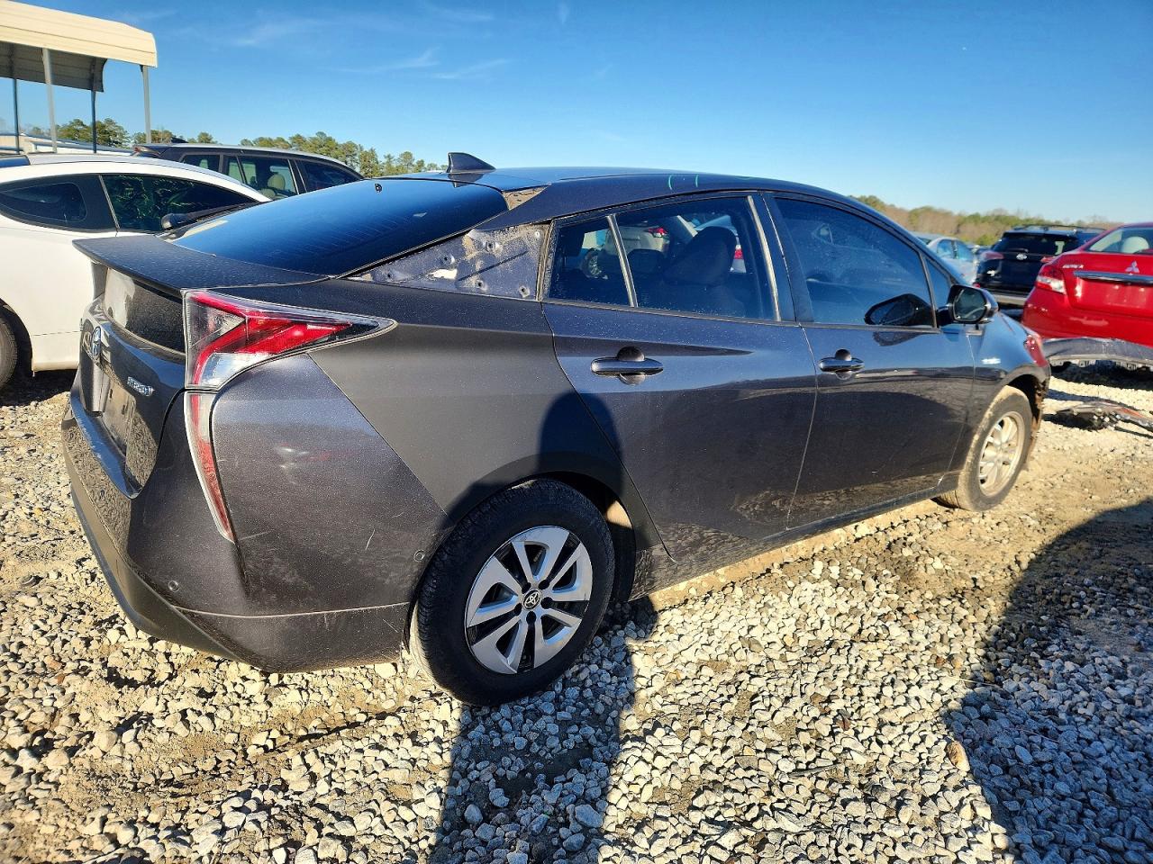 2017 TOYOTA PRIUS photo 3