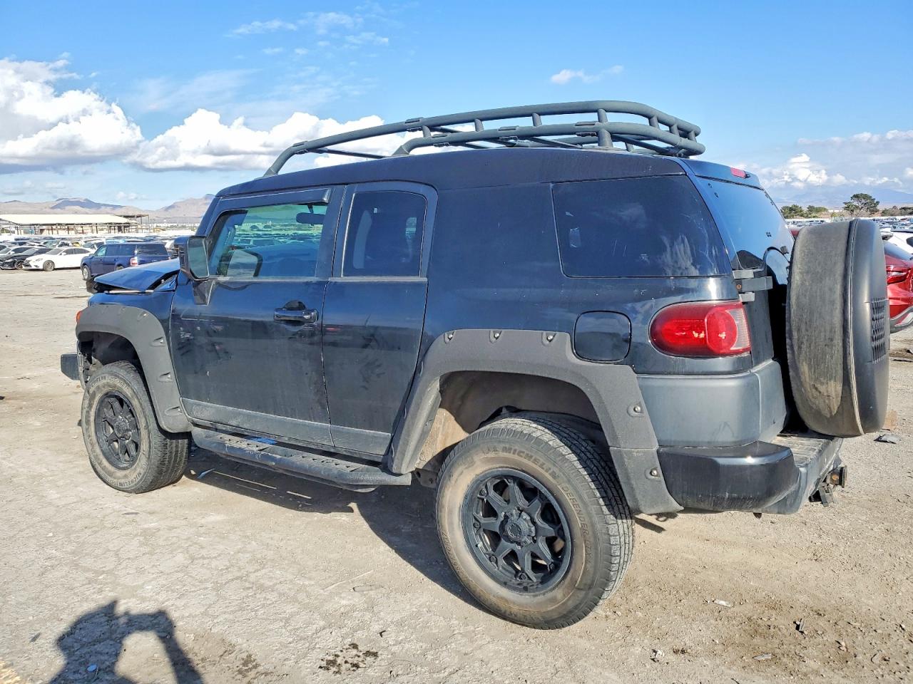 2007 TOYOTA FJ CRUISER BASE photo 4