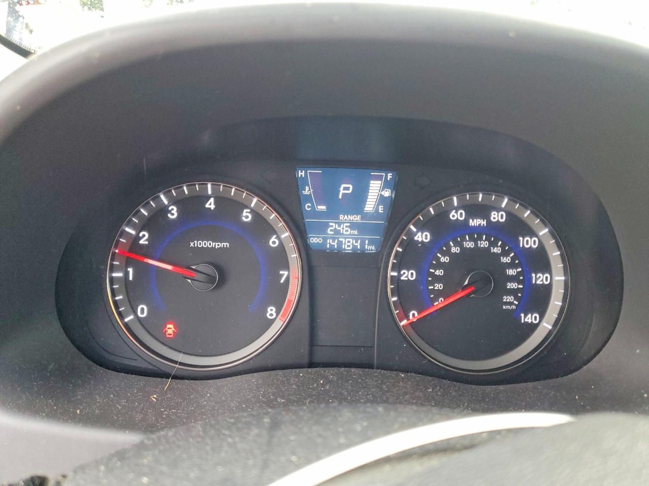 2014 HYUNDAI ACCENT GLS photo 9