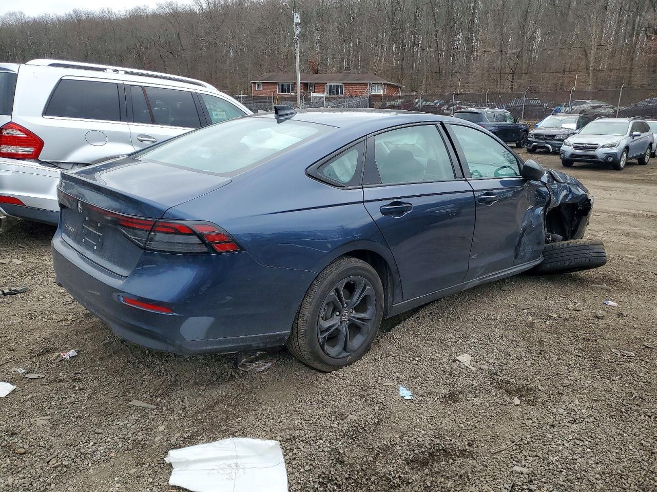 2025 HONDA ACCORD SE photo 5