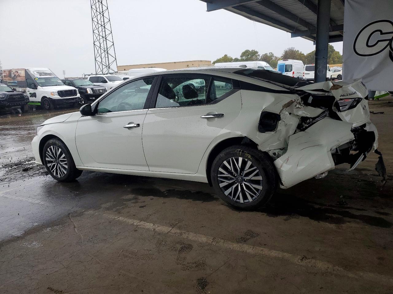 2025 NISSAN ALTIMA SV photo 2