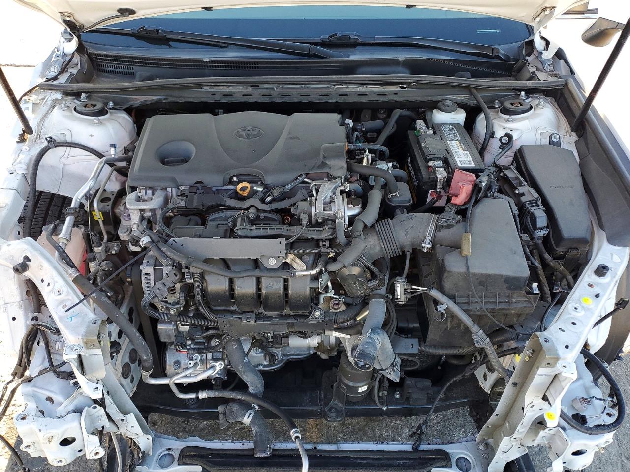 2020 TOYOTA CAMRY SE photo 11