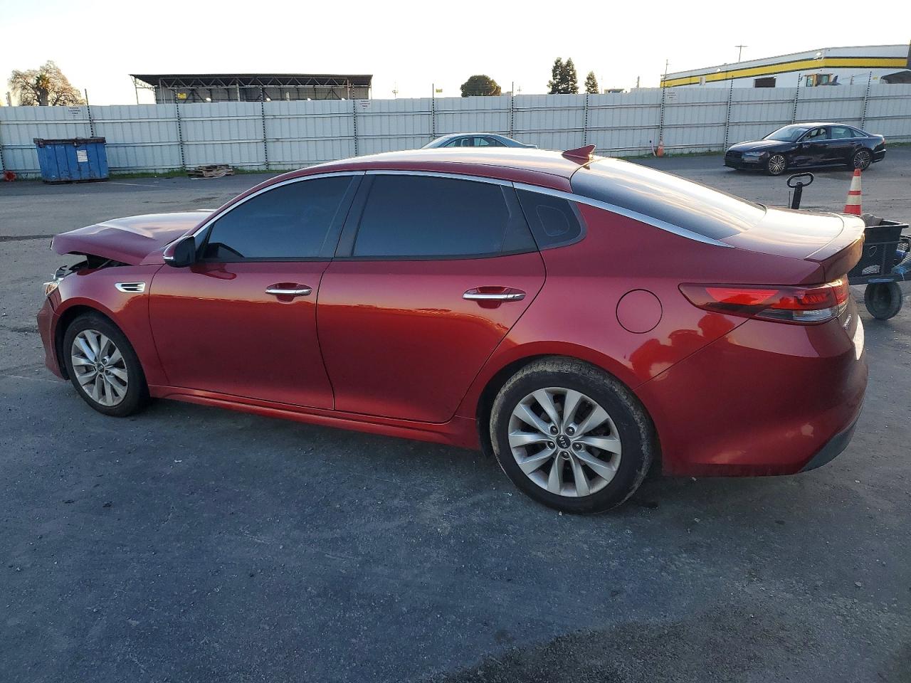 2018 KIA OPTIMA LX photo 2
