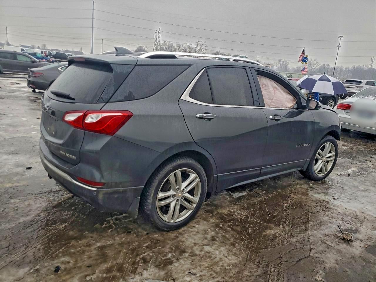 2018 CHEVROLET EQUINOX PREMIER photo 3