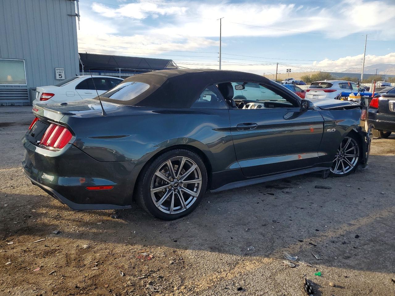 2015 FORD MUSTANG GT photo 3