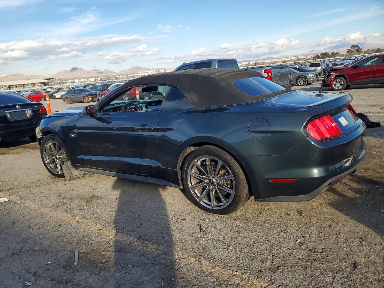 2015 FORD MUSTANG GT photo 2