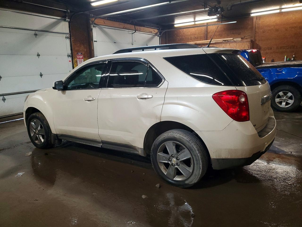 2013 CHEVROLET EQUINOX LT photo 2