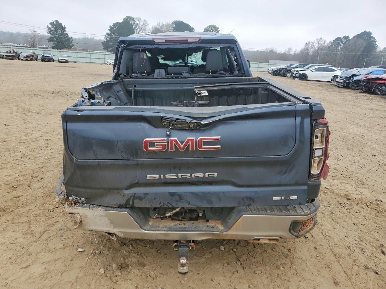 2021 GMC SIERRA K1500 SLE photo 6