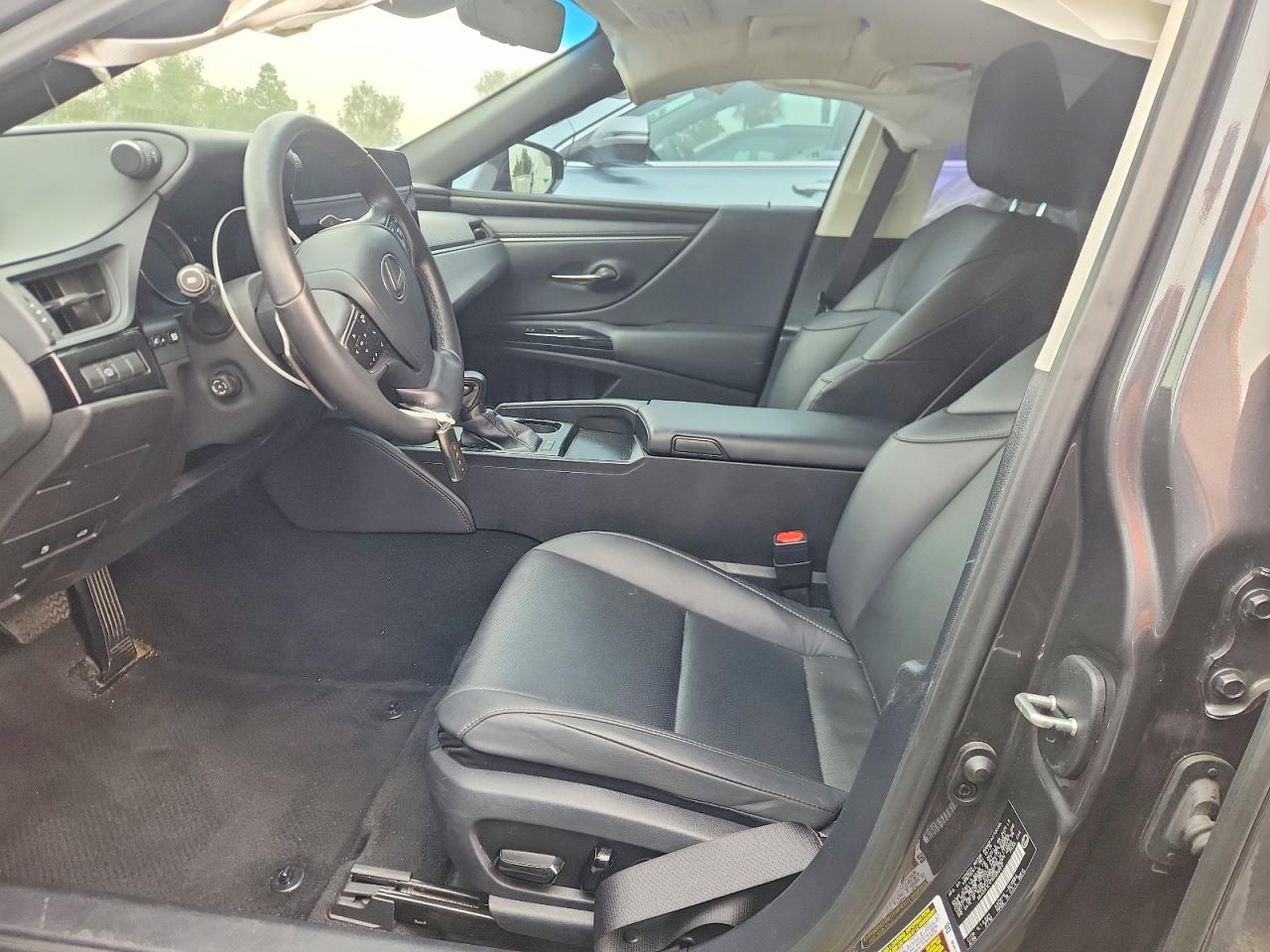 2024 LEXUS ES 300H BASE photo 25