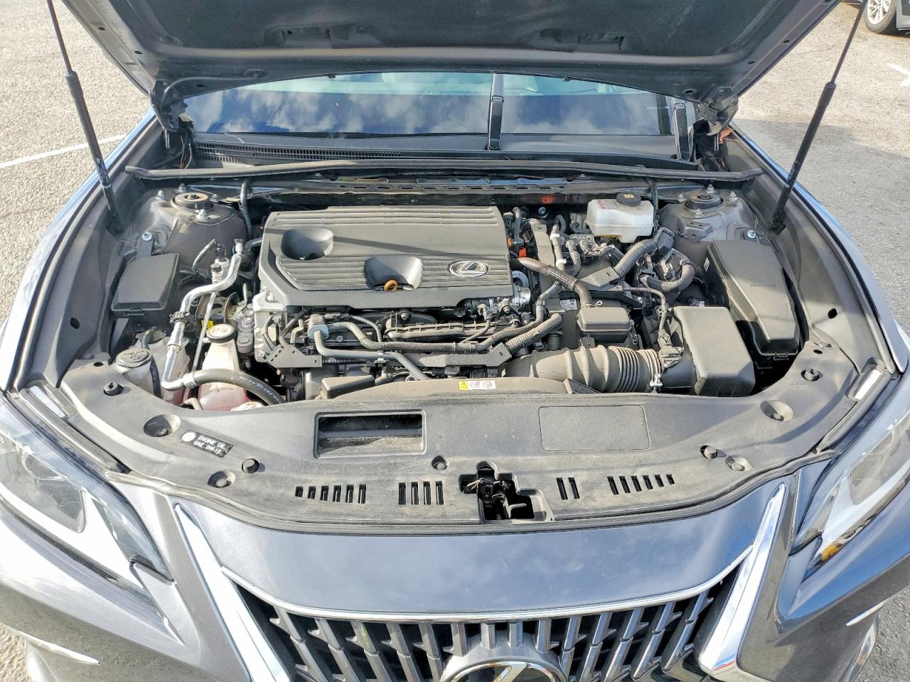 2024 LEXUS ES 300H BASE photo 41