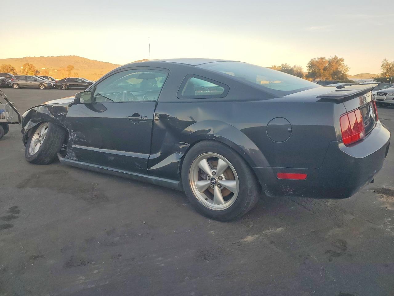 2007 FORD MUSTANG photo 2