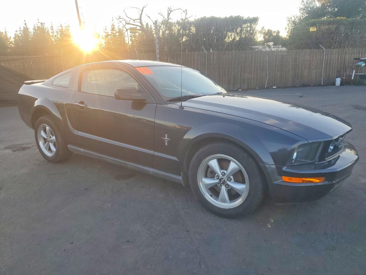 2007 FORD MUSTANG photo 4
