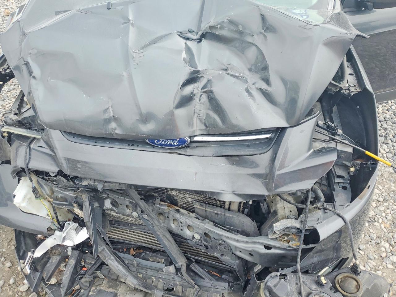 2016 FORD ESCAPE SE photo 12