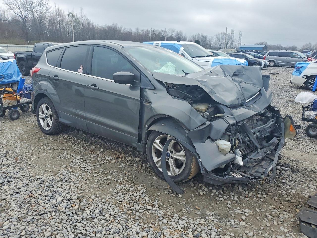 2016 FORD ESCAPE SE photo 4