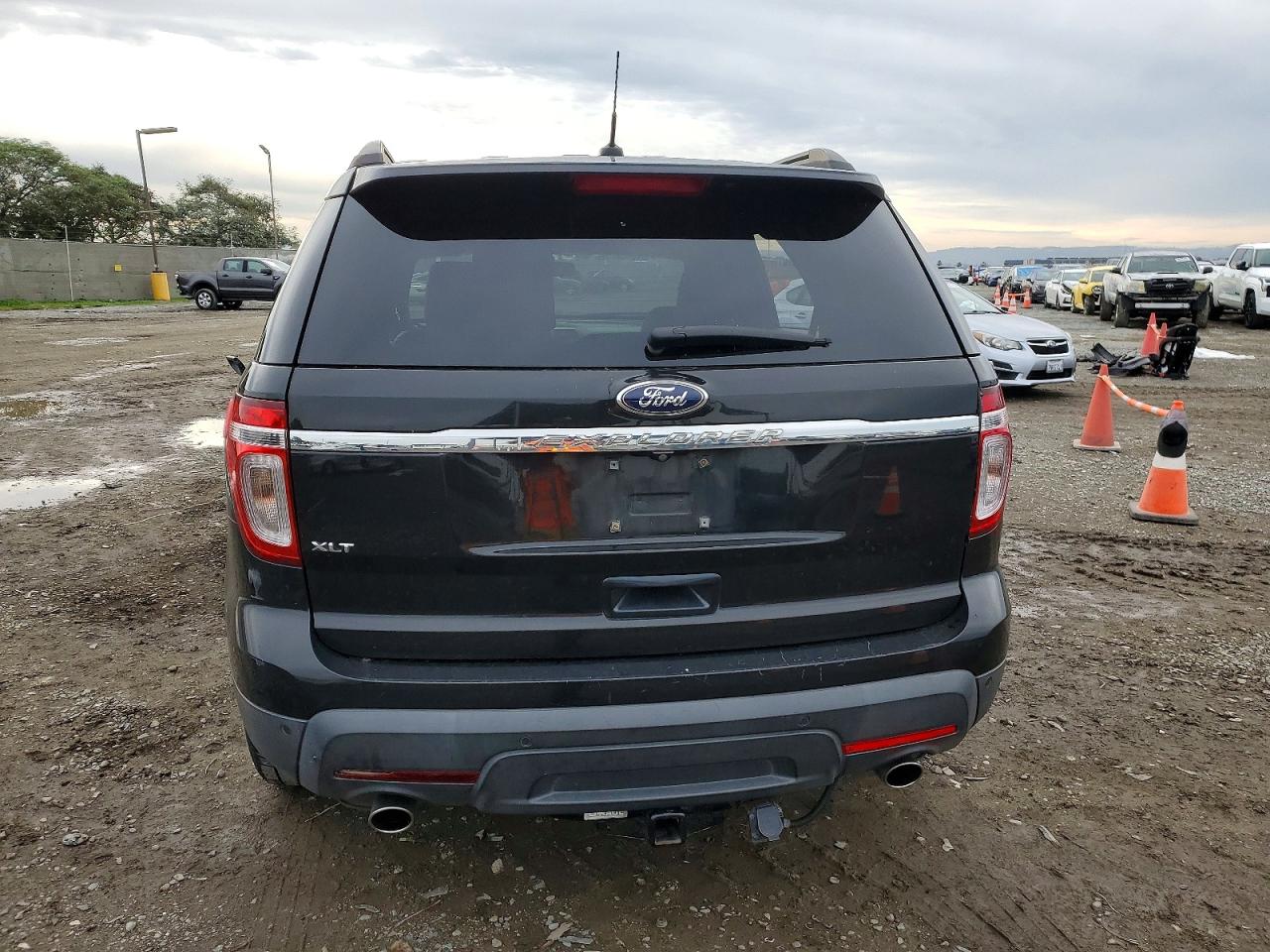 2014 FORD EXPLORER XLT photo 6