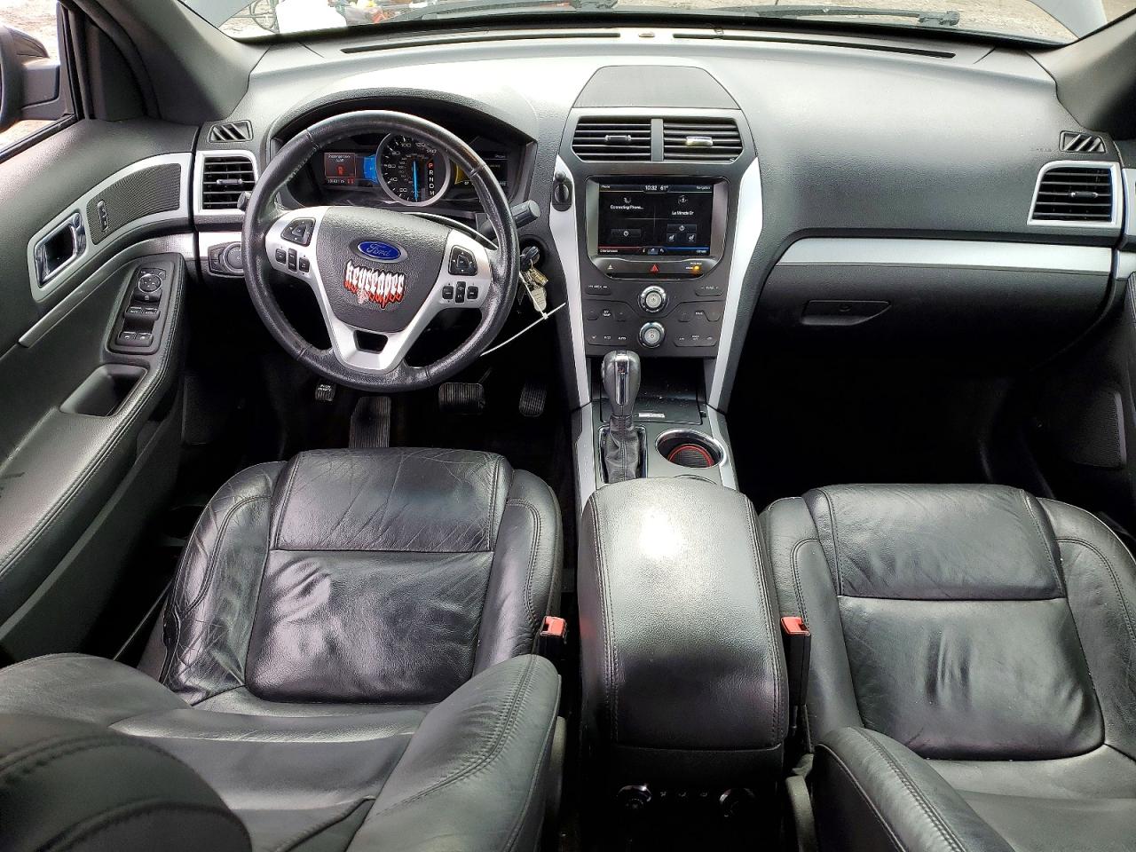 2014 FORD EXPLORER XLT photo 8