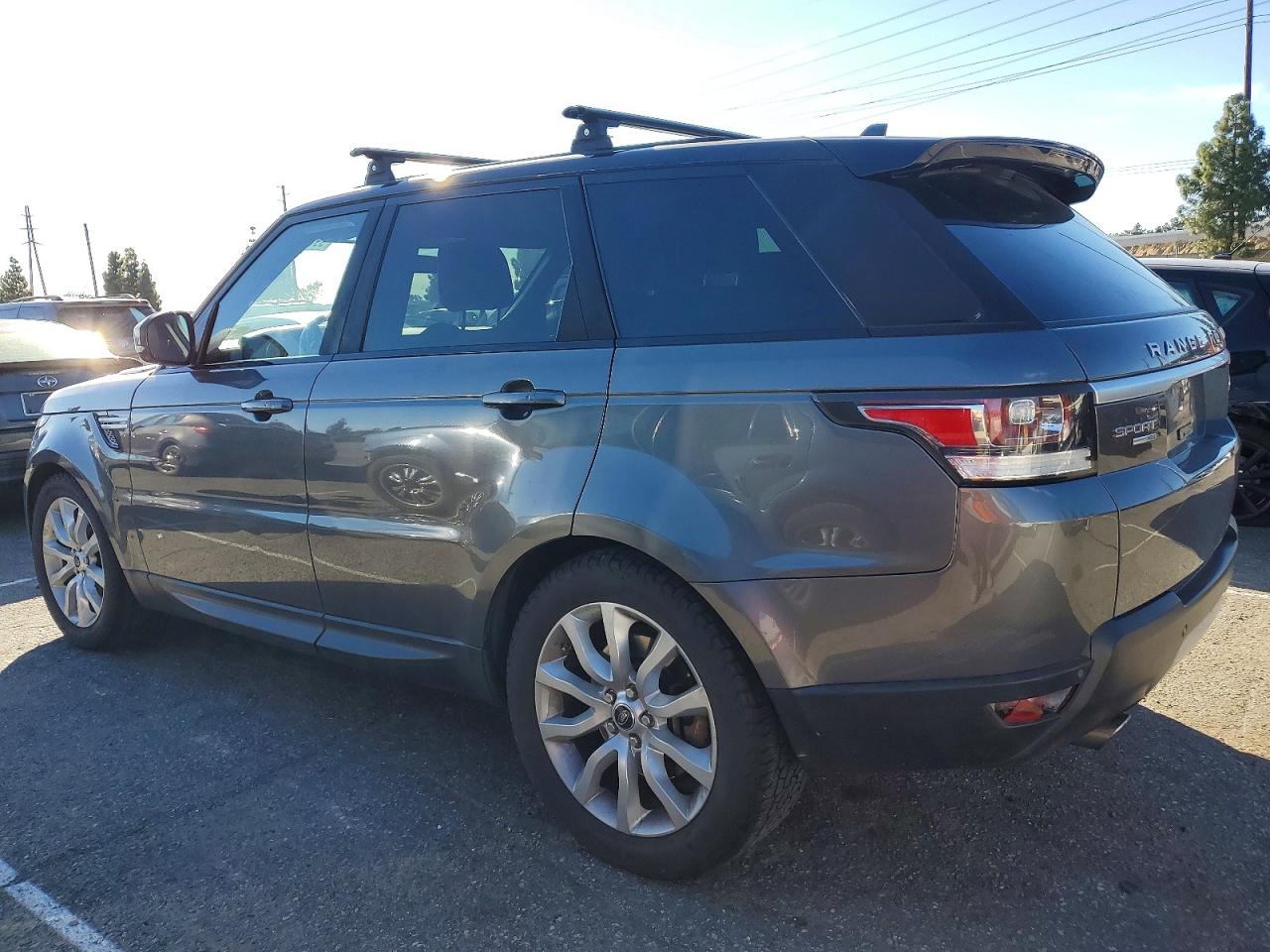 2016 LAND ROVER RANGE ROVER SPORT HSE photo 2