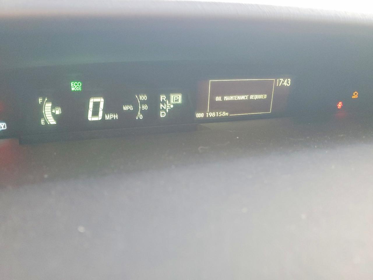 2011 TOYOTA PRIUS photo 9