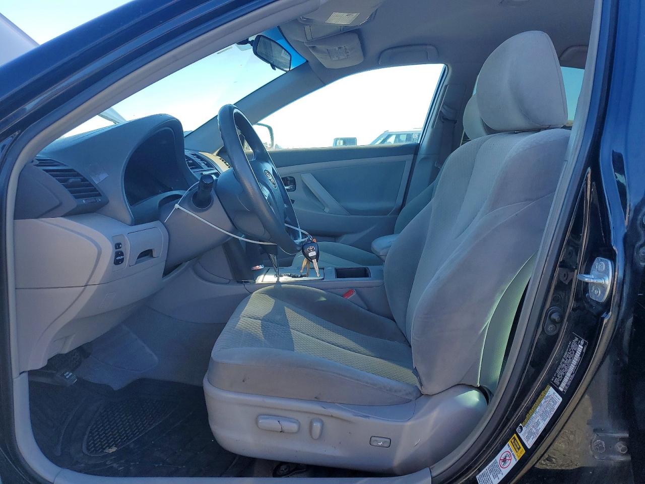 2007 TOYOTA CAMRY CE photo 7