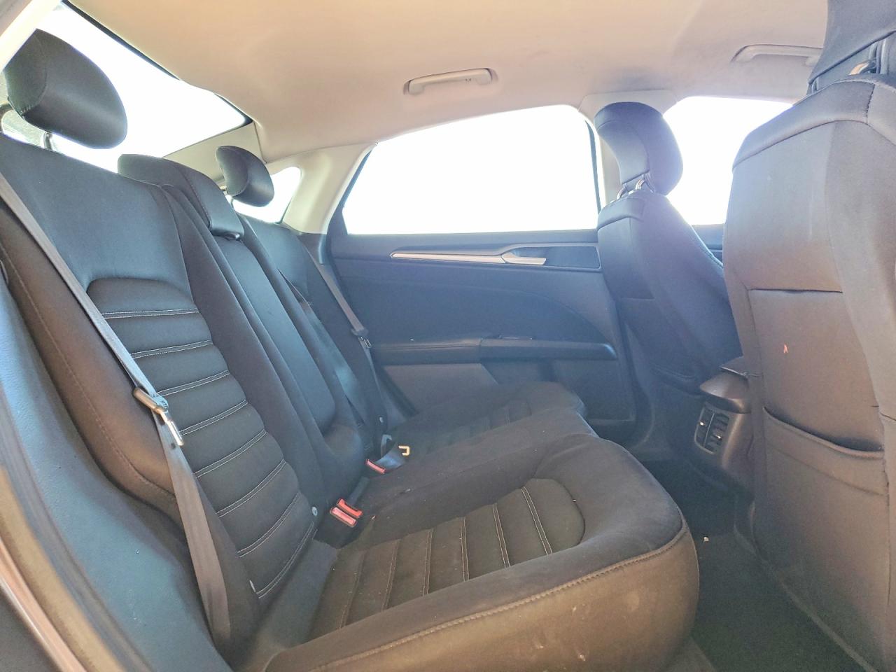 2013 FORD FUSION SE photo 10