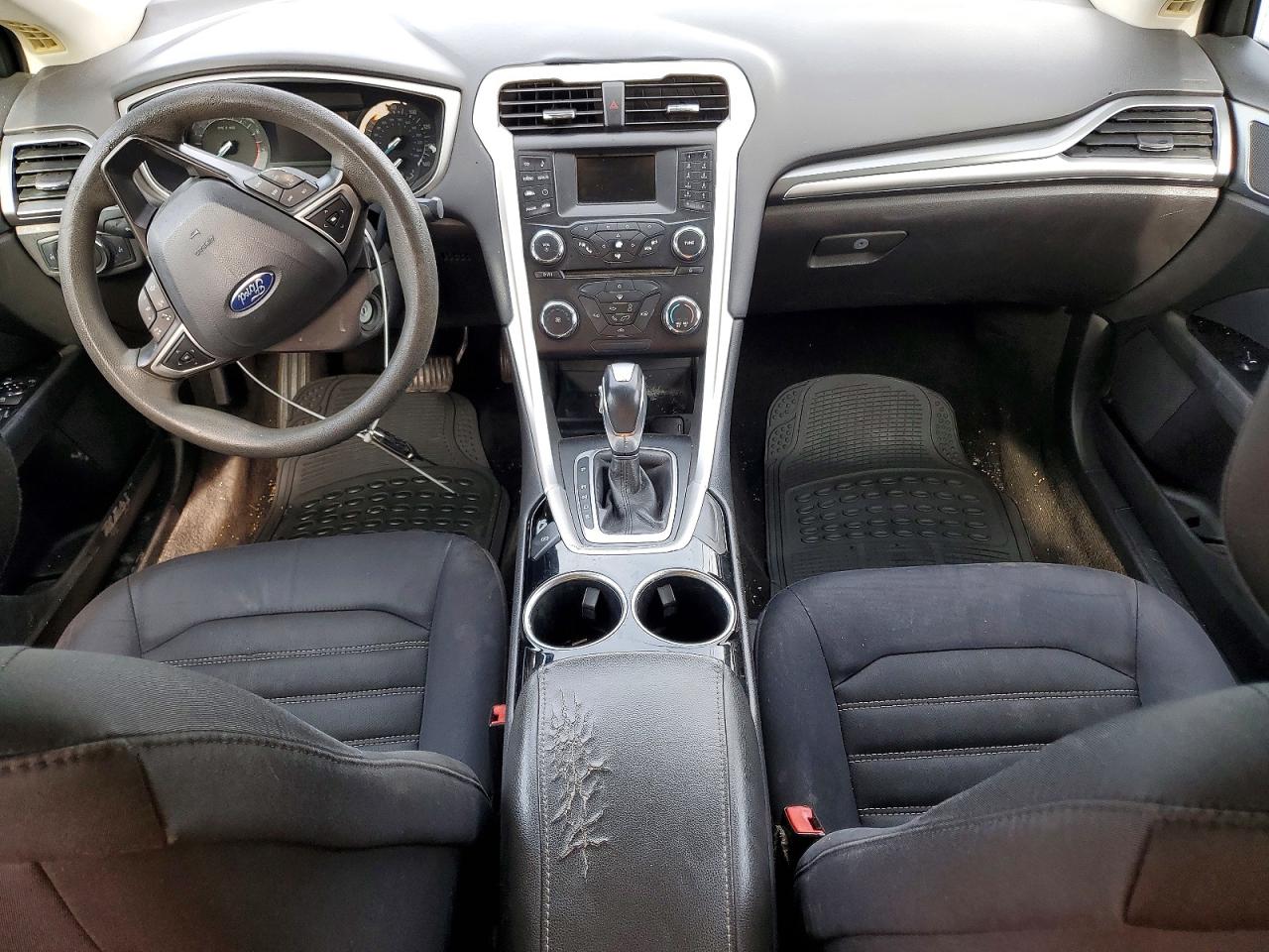 2013 FORD FUSION SE photo 8