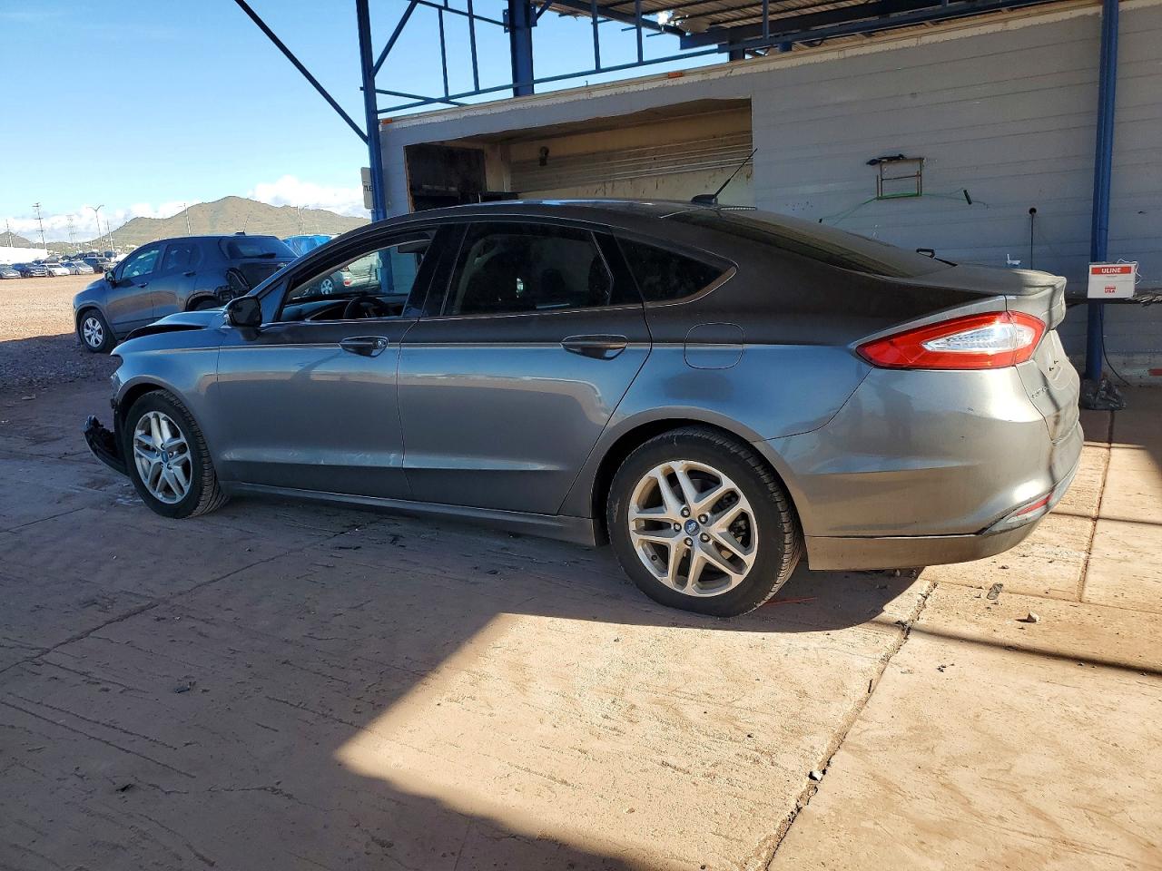 2013 FORD FUSION SE photo 2