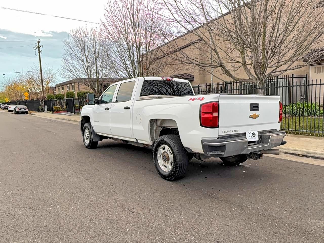 2016 CHEVROLET SILVERADO K2500 HEAVY DUTY photo 3