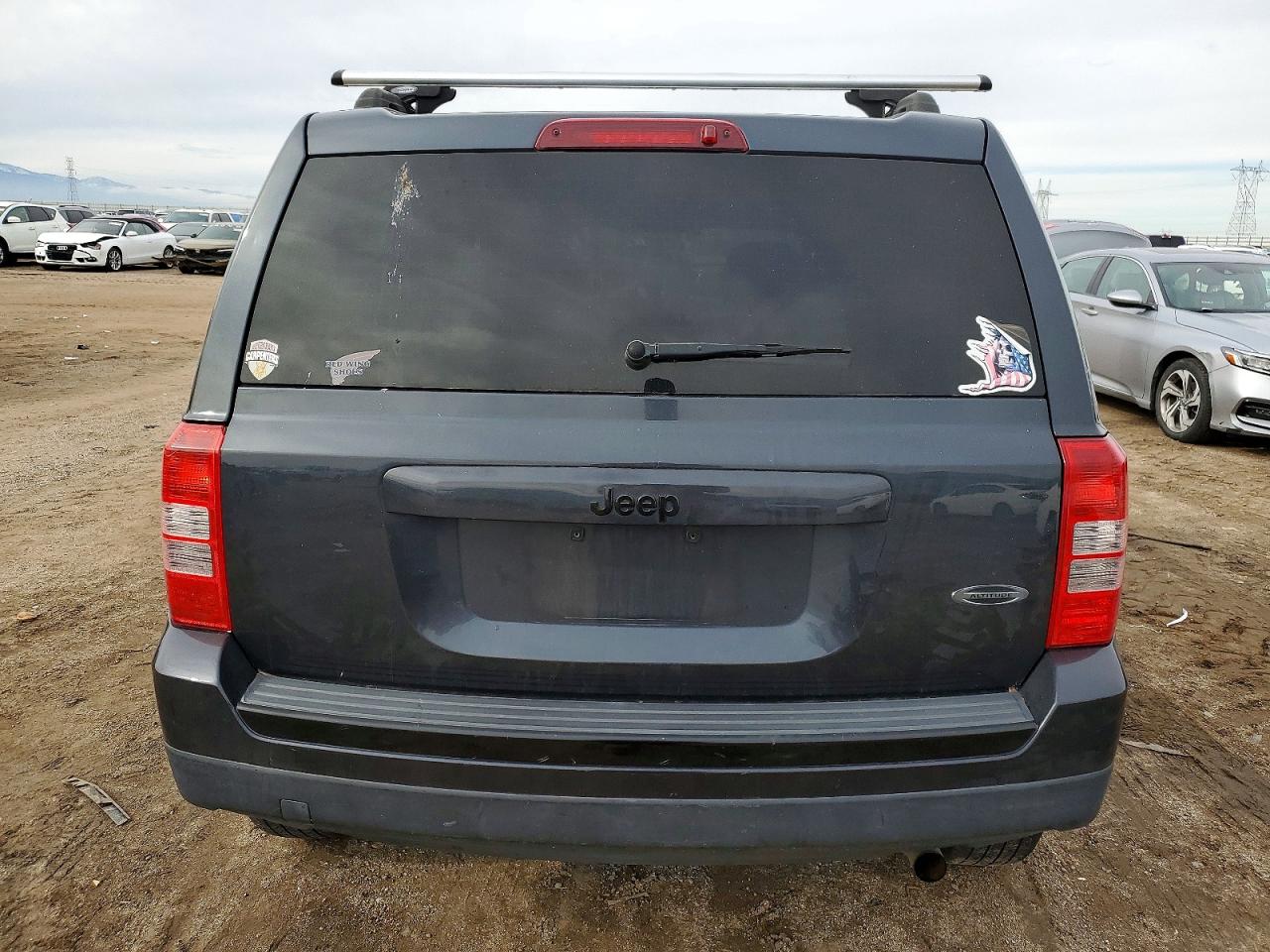 2015 JEEP PATRIOT SPORT photo 6
