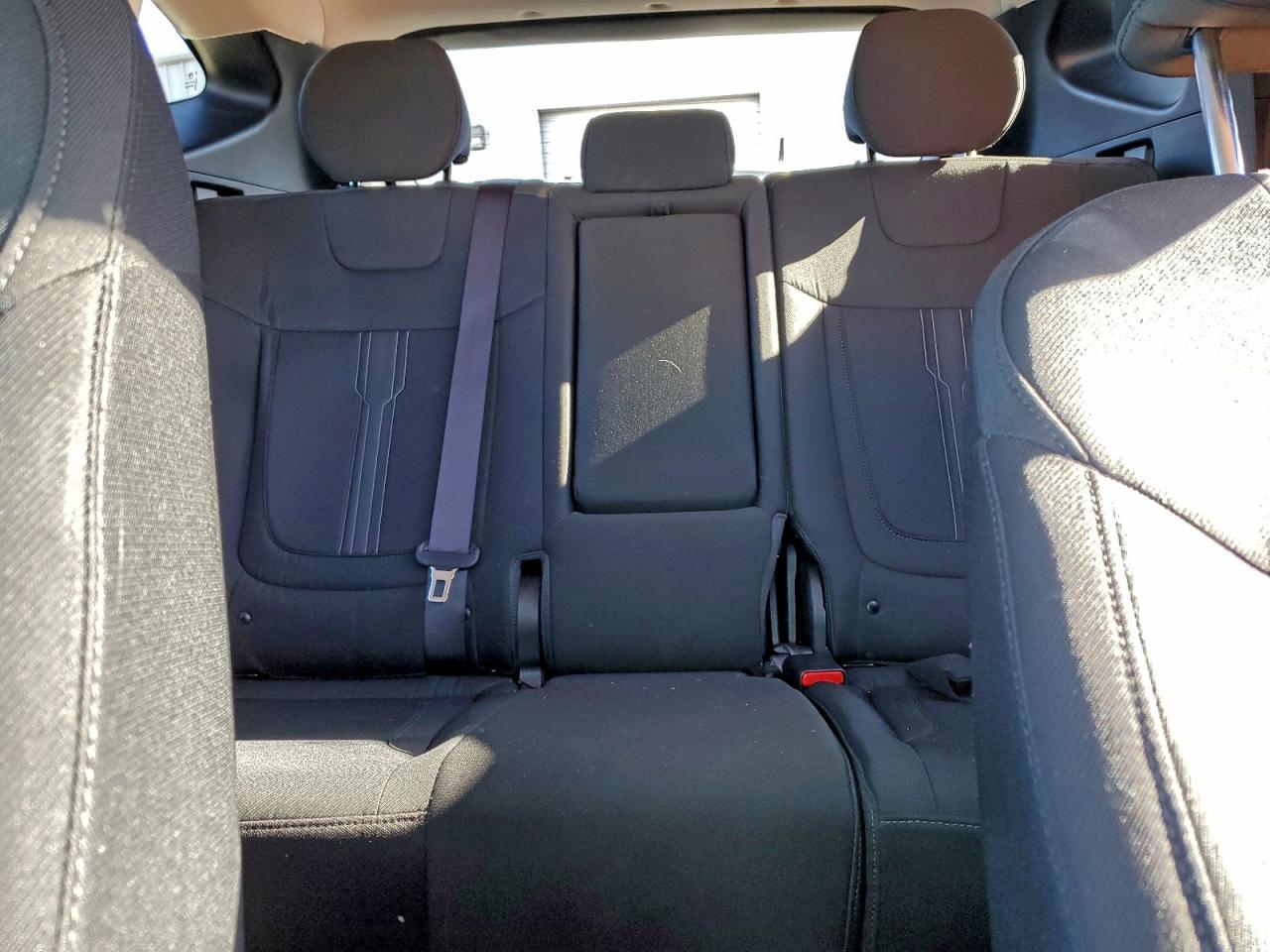 2025 HYUNDAI TUCSON SEL photo 10