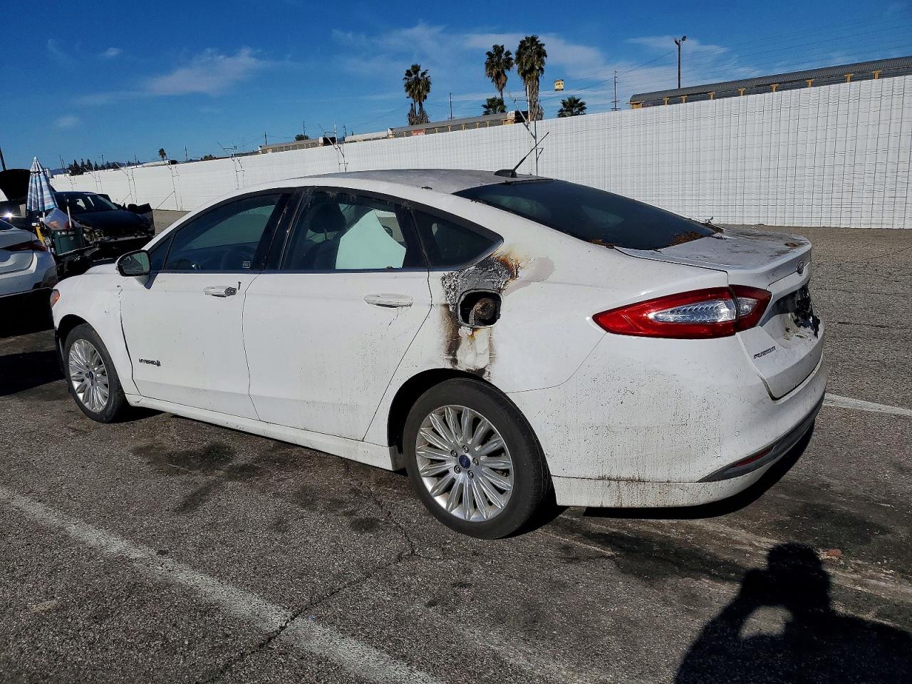 2014 FORD FUSION SE HYBRID photo 2