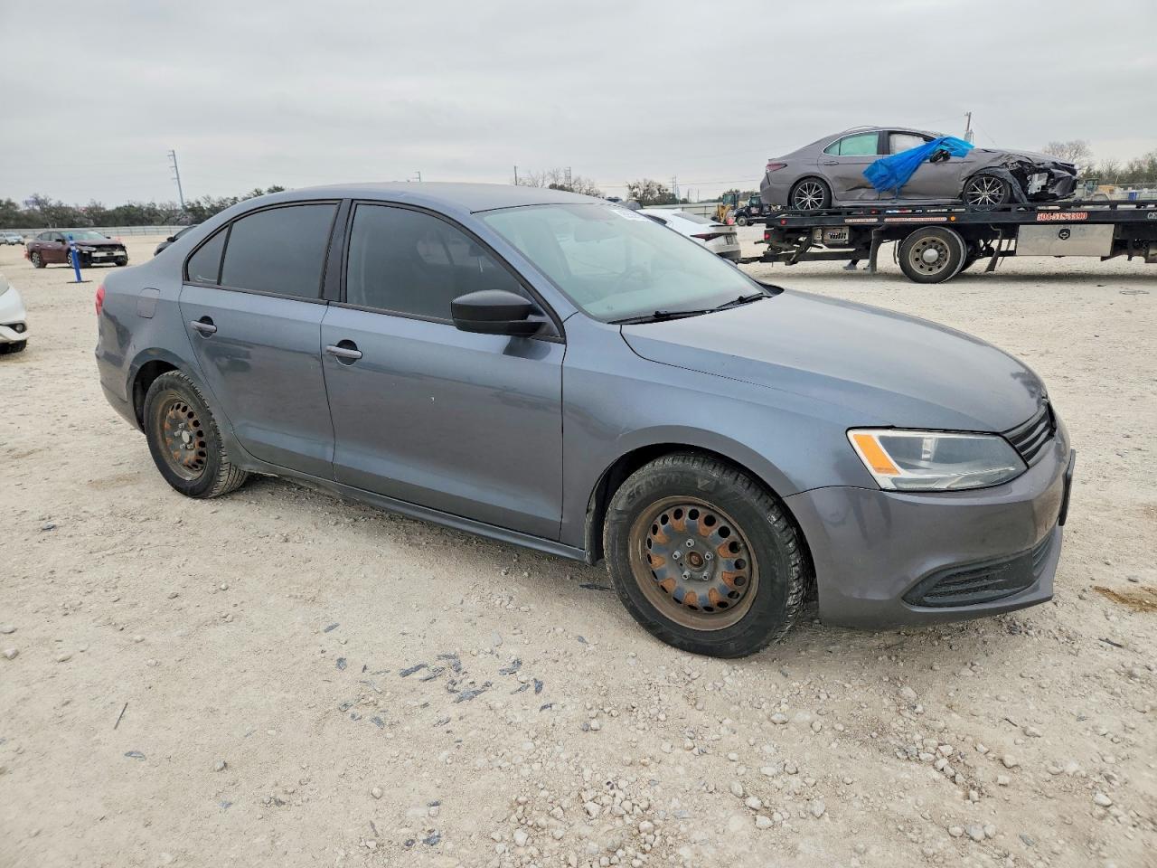 2011 VOLKSWAGEN JETTA BASE photo 4