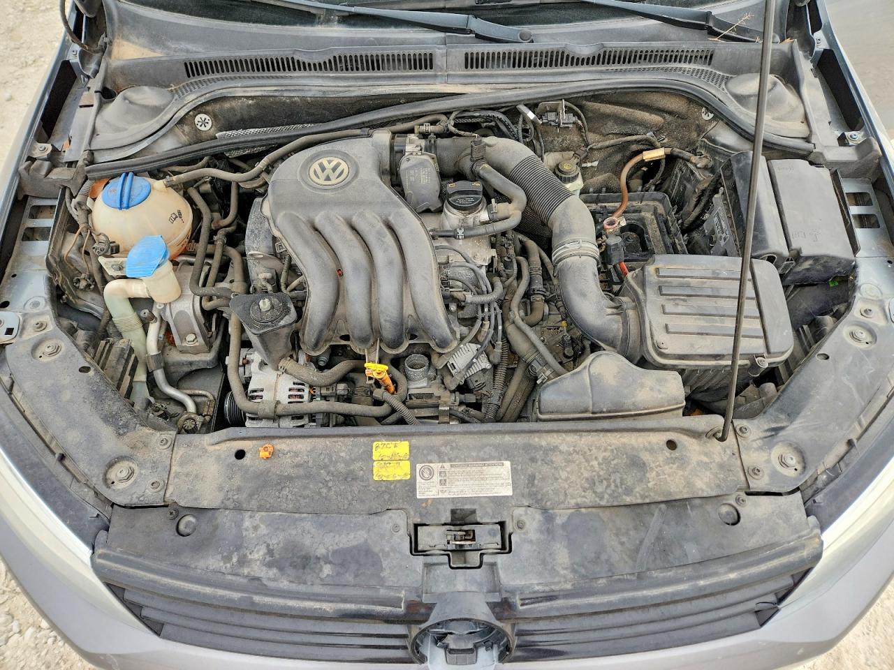2011 VOLKSWAGEN JETTA BASE photo 11