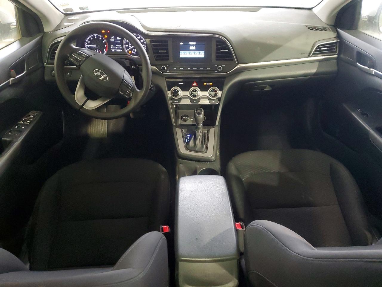 2019 HYUNDAI ELANTRA SE photo 15