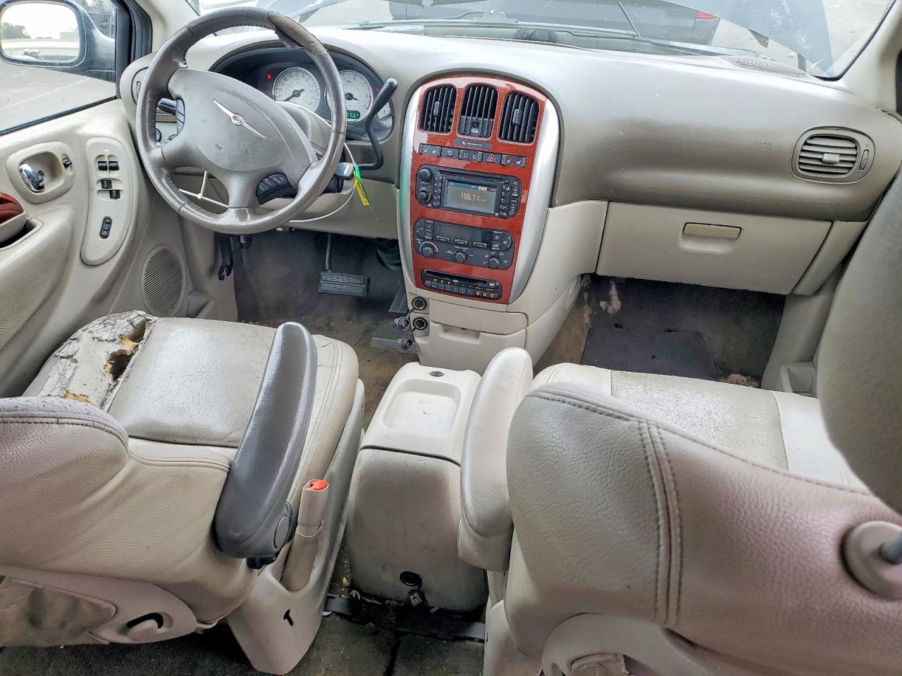 2006 CHRYSLER TOWN & COUNTRY LIMITED photo 8